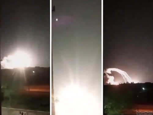 Esplosioni e fiamme: cosa succede all'aeroporto russo in Crimea