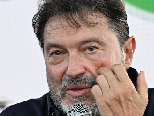 La frase horror di Ranucci, la scuola di soli bengalesi e Lavitola: quindi, oggi…