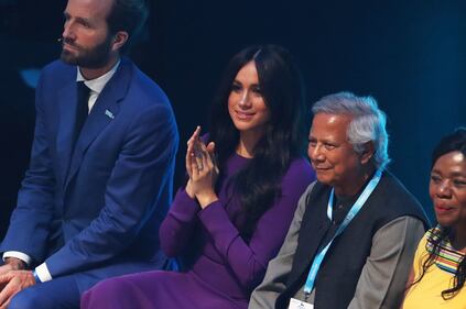 Meghan Markle affascinante in viola: foto 1