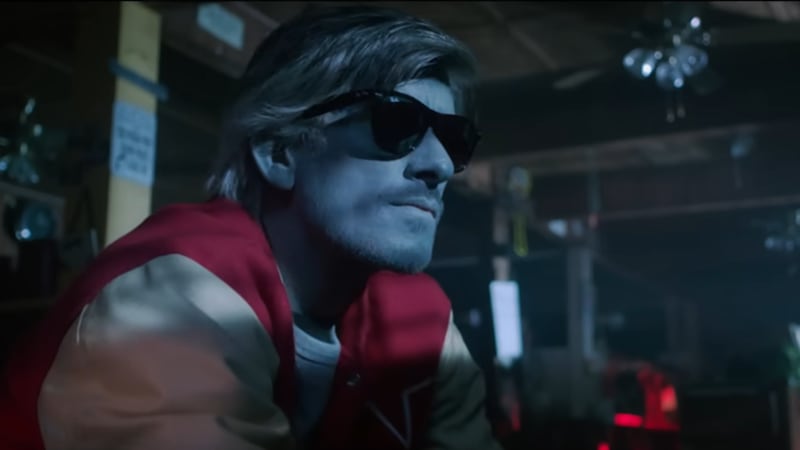 Morto DJ Kavinsky. Addio alla star della musica elettronica: aveva 50 anni