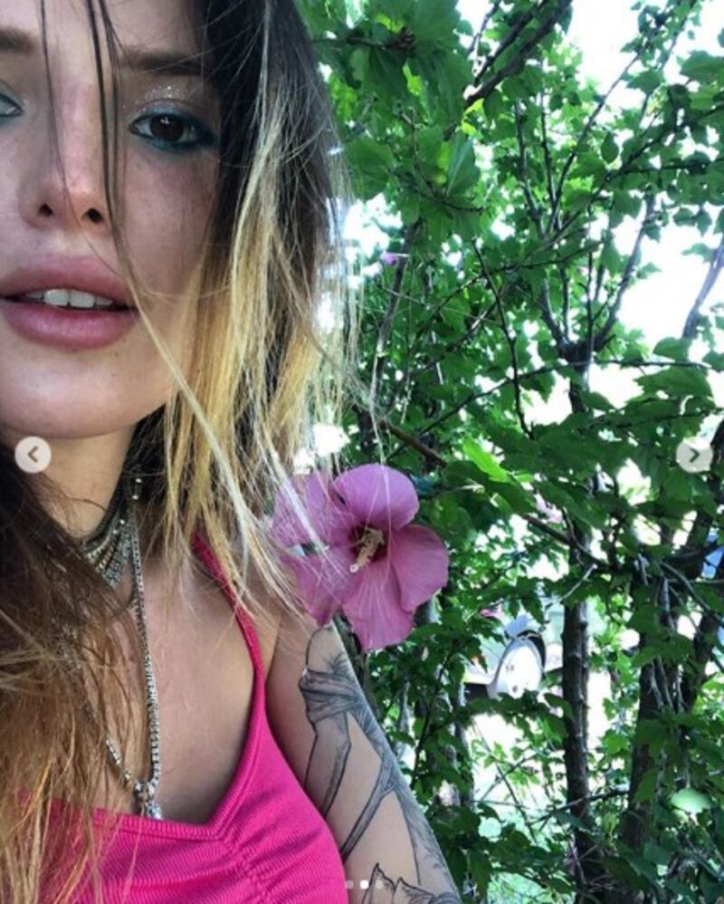 Bella Thorne, le foto più sexy 3