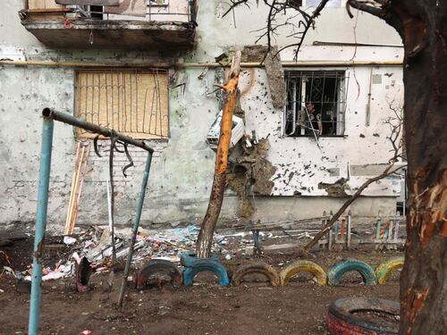 Massiccio attacco russo in Ucraina: almeno 13 morti. Kiev ordina l'evacuazione di di massa nella regione di Kharkiv
