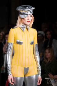 La settimana della Moda: da Londra i look dalle sfilate  4