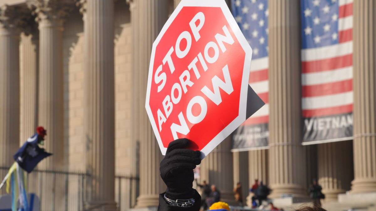 Aborto Usa, sinistra sotto choc. E Salvini: "Ultima parola sempre alla donna"