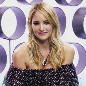Alba Carrillo sensuale sui social 6