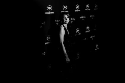 Cannes 2018: Charlotte Casiraghi incinta in abito nero 3