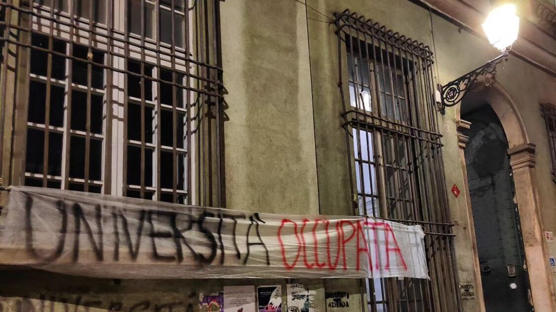 "Contro lo stato terrorista di Israele", occupata anche l’università di Genova