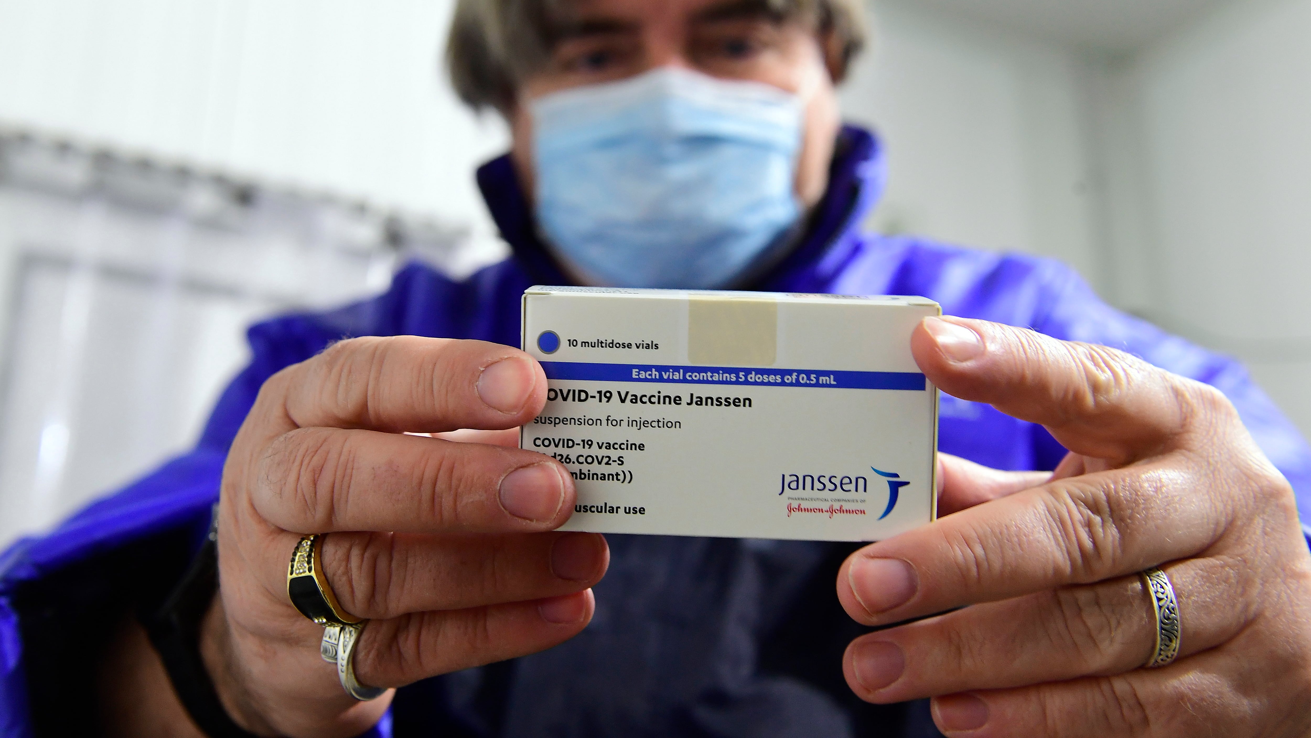 Trombosi con J&J sugli uomini: occhio a questo caso