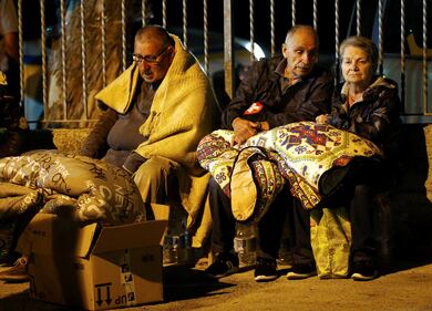 Terremoto, la prima notte degli sfollati tra freddo e paura 14