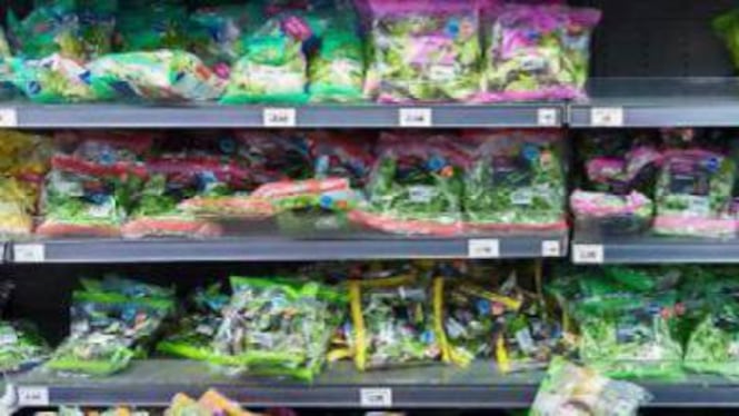 Insalata in busta: cosa si nasconde dentro? La ricerca italiana