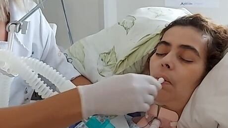 Un anno in ospedale per aver mangiato del pesto, il dramma della 47enne
