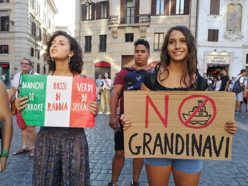 Friday for future in piazza contro le Grandi Navi a Venezia 3