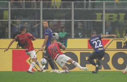 Le immagini più belle del Derby di Milano 22