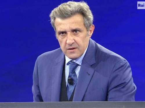 "Risparmiate...". La frase di Insinna che scatena la bufera a l'Eredità