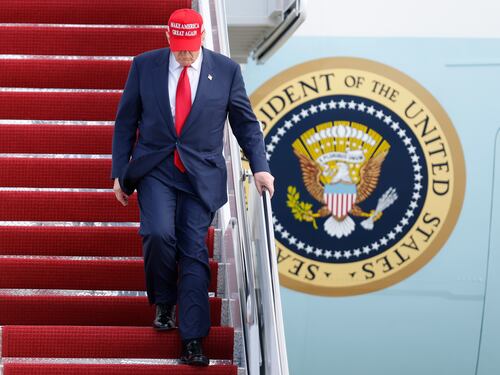 "Trump valuta l'invio di soldati e 007 contro i narcotrafficanti in Messico"