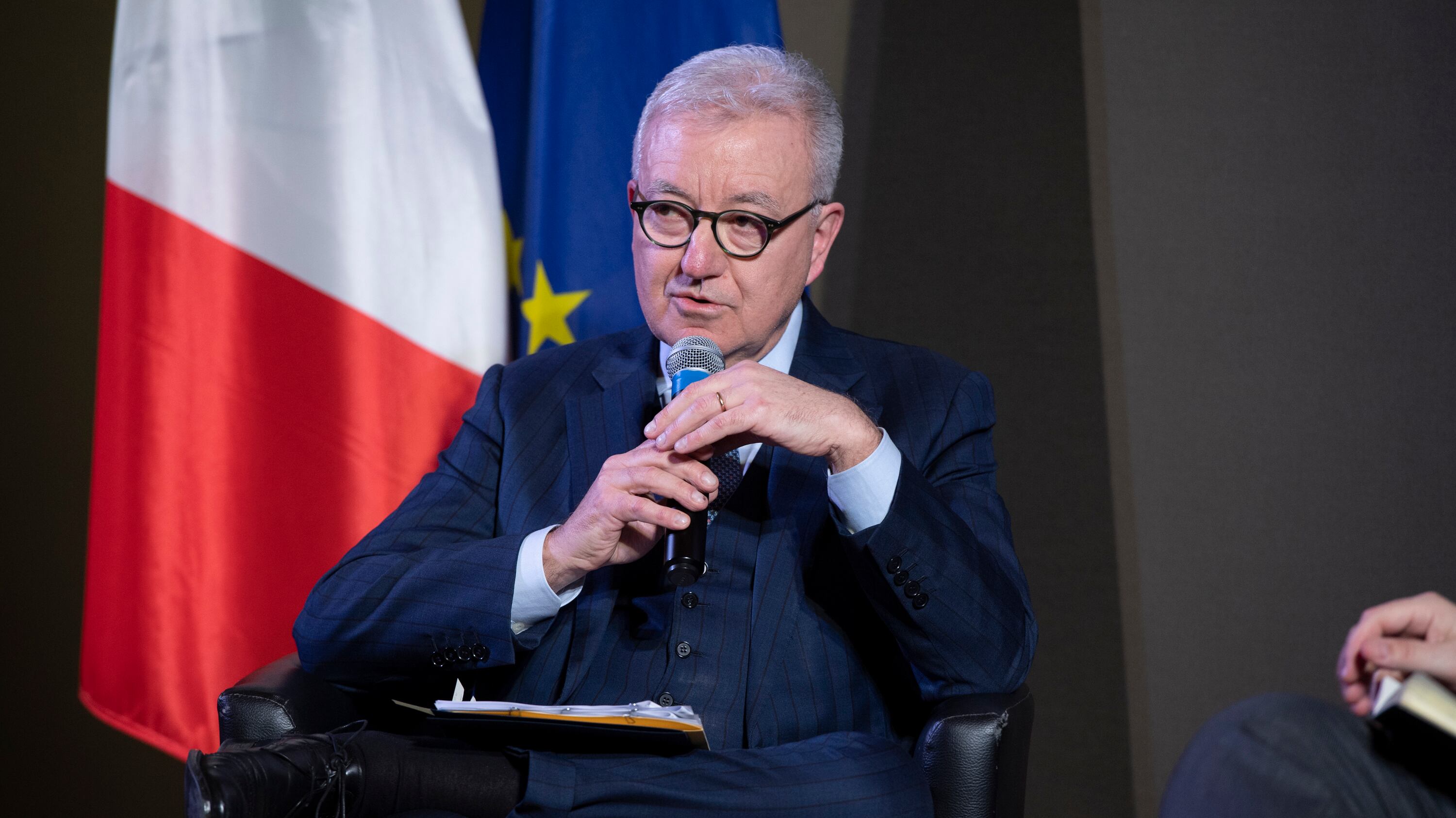 Referendum, i dubbi di Mantovano su Gratteri: “Non è che vuole indagare chi sostiene il Sì?”