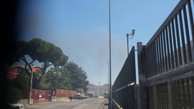 Non si fermano i roghi tossici a Roma 3