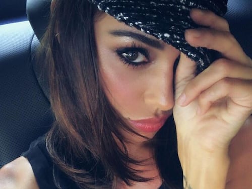 Belen "attapirata" di nuovo: "Doccia hot di Cecilia? Non dovevano inquadrarla"