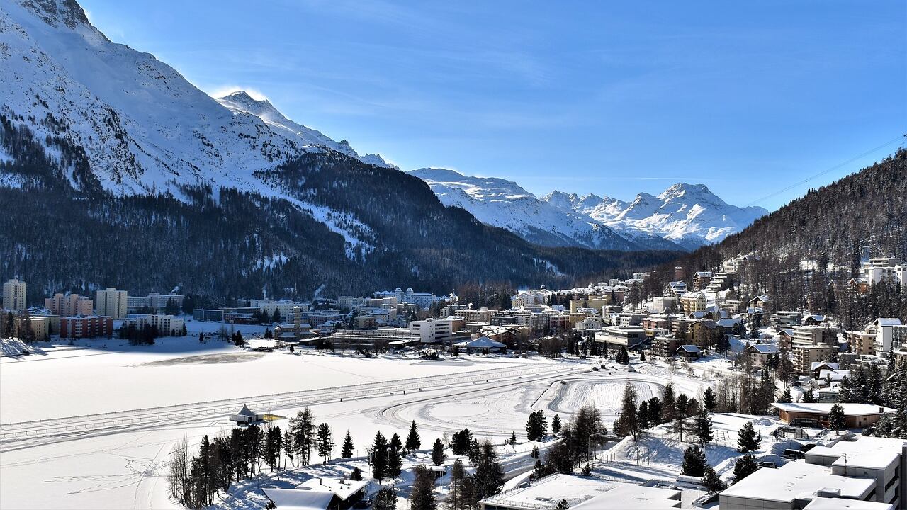 Il figlio dell'uomo più ricco dell'India si sposa: 8 milioni per il party a Sankt Moritz