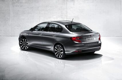 Fiat Tipo: tona la berlina per la famiglia 4