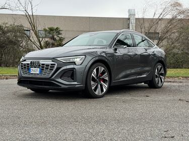 Audi Q8 Sportback e-tron: la gallery del SUV premium 100% elettrico tedesco 2