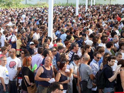 Turisti di Expo scambiati per profughi