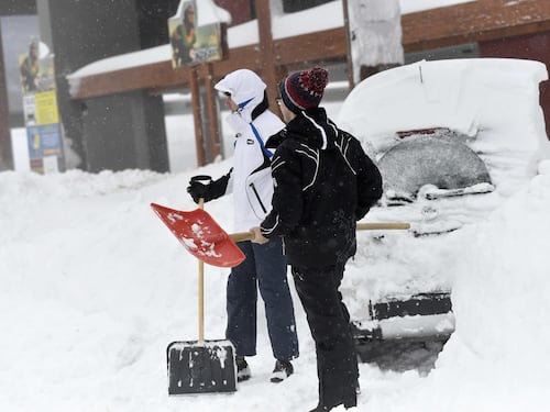 Sestriere sommersa dalla neve