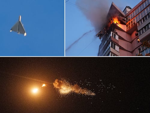 Guerra dei droni fuori controllo: 5.000 attacchi russi al mese, Kiev sotto assedio