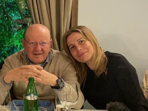 "Torno dalla mia giovane ex..." E Boldi adesso sfida le sue figlie