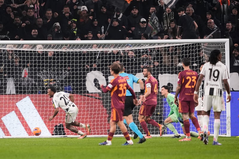 Juventus Roma Openda gol