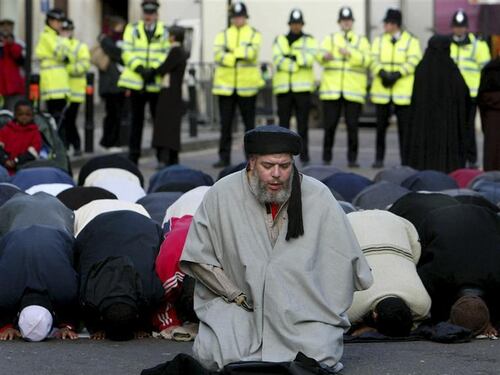 Londra, stop al maiale nelle scuole: "Offende islamici ed ebrei"