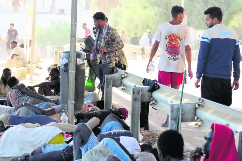 Ceuta ora è un incubo. Le ragazze hanno paura e i migranti minori sono diventati 1.300