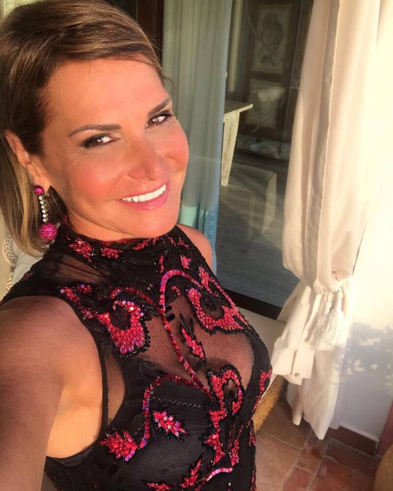 Simona Ventura, vacanze esplosive 11
