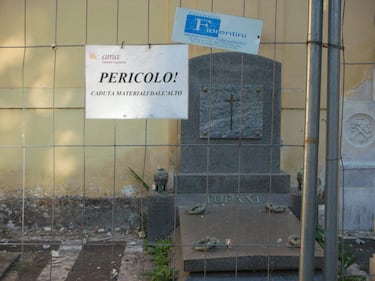 Degrado e furti tra le tombe: cimiteri capitolini saccheggiati e abbandonati 8