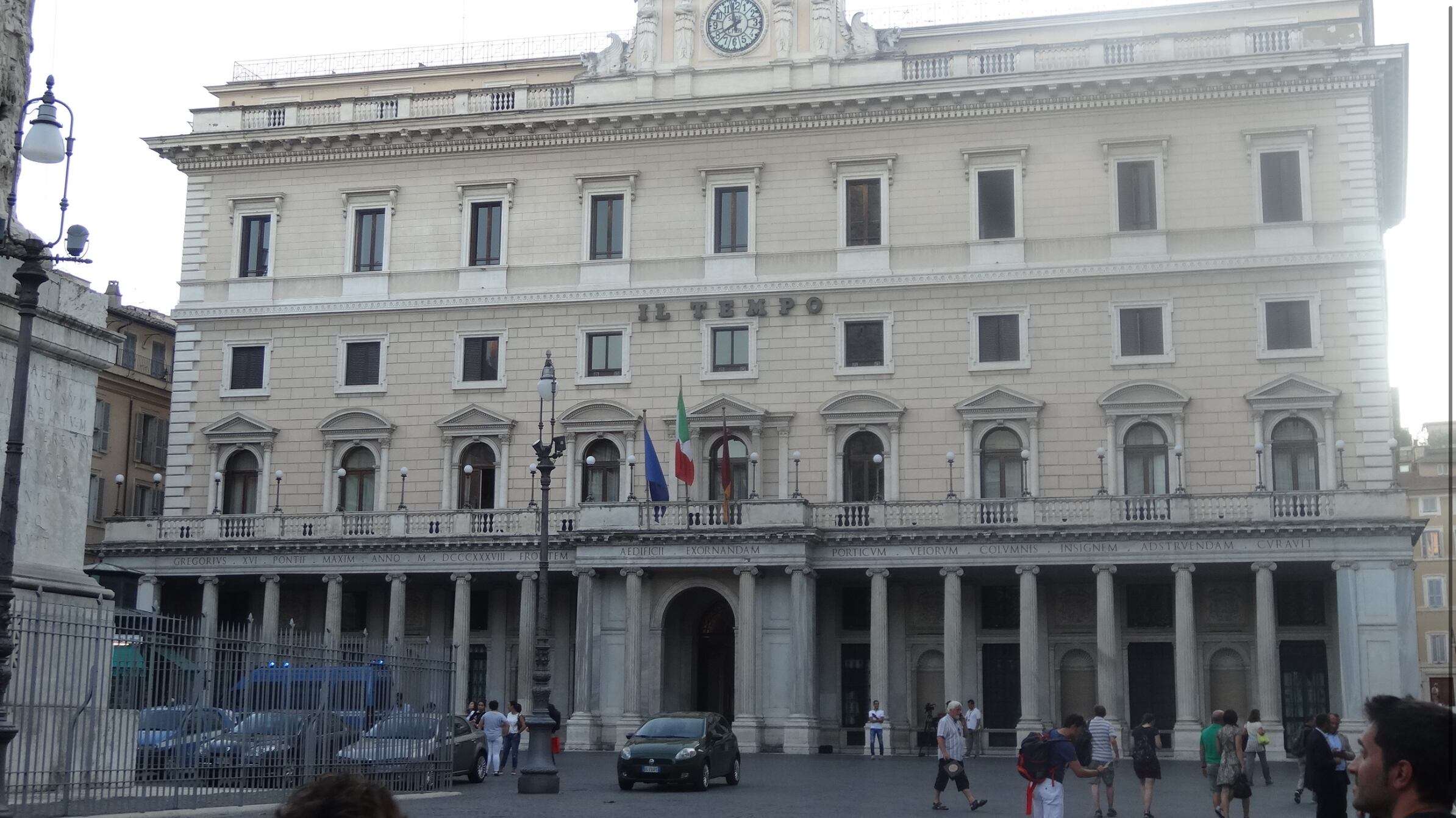 "Servi del potere morirete". Le minacce degli anarchici al Tempo e a Libero