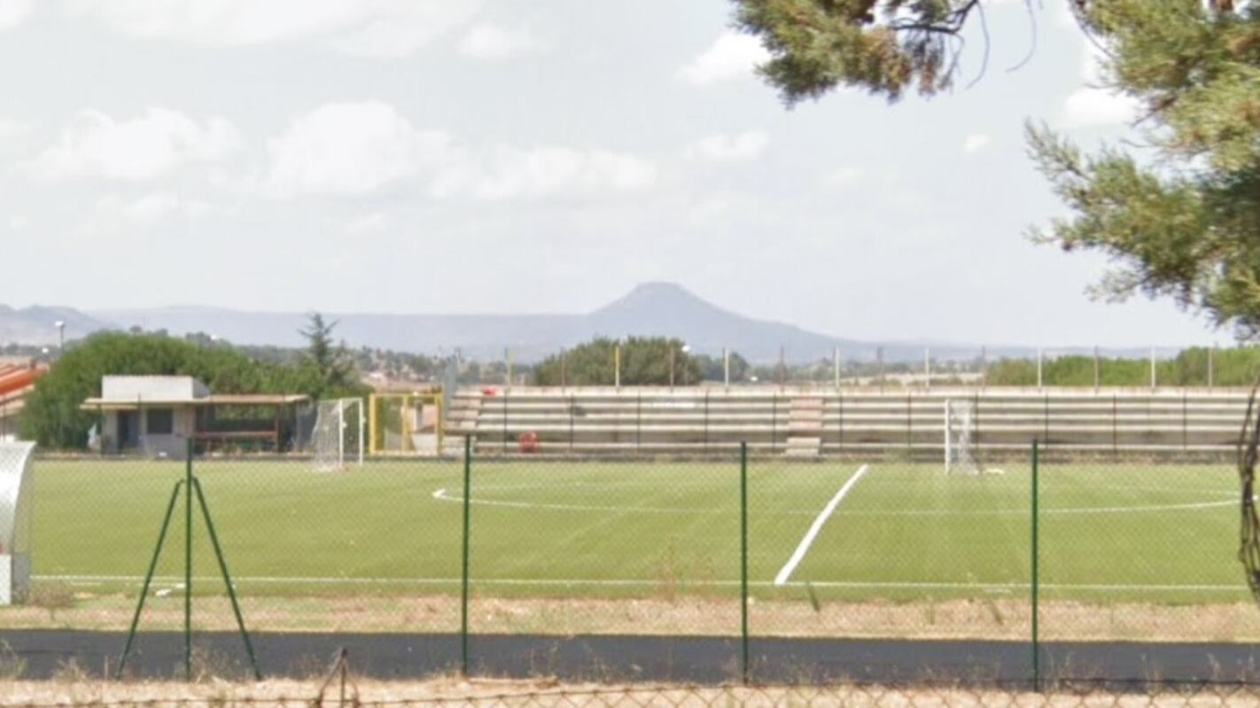 Dramma a Ozieri (Sassari), bimbo di 10 anni muore sul campetto da calcio, schiacciato dalla porta