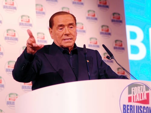 Berlusconi: "Con Tajani autorevolezza in Europa"