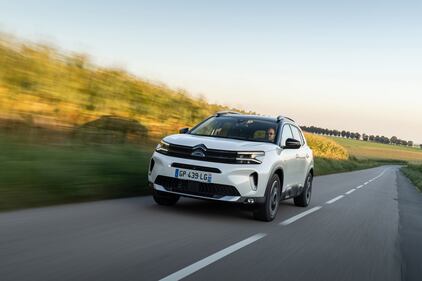 Citroen C5 Aircross Hybrid 136: guarda tutte le foto 15