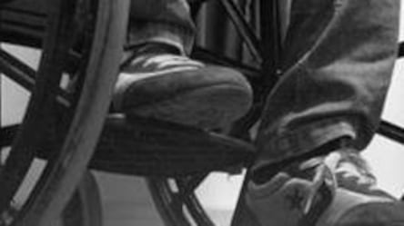 Non ci sono assistenti per l'alunno disabile: in gita con la mamma