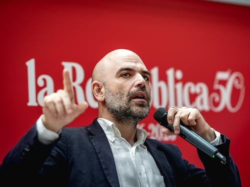 Salviamo Saviano