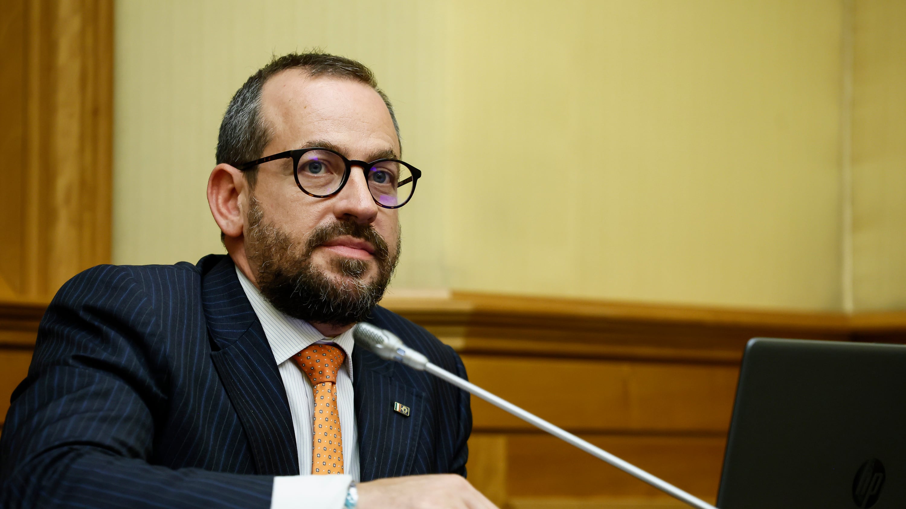 "Doveroso provarci. La sinistra difende i deputati nominati"