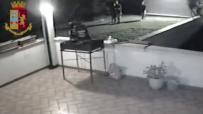 Matera, due minori violentate: "Hanno morso i genitali per difendersi"