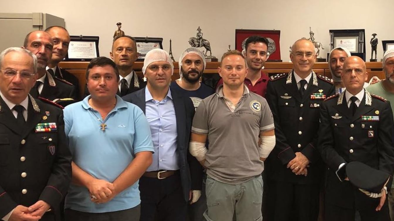 Borgo Panigale, la caserma non ha più carabinieri: tutti feriti nell'esplosione