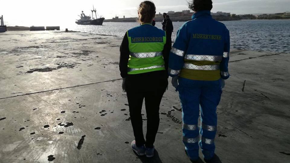 Un esercito di centomila volontari che ora prendono le distanze