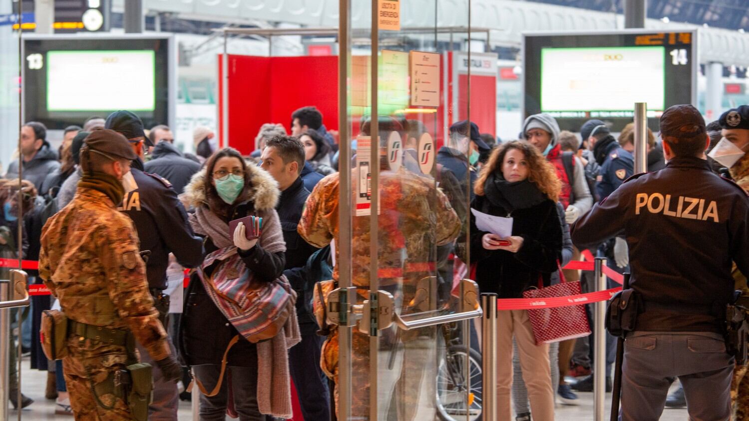 Dpcm di Natale, Zaia e Fontana contro il governo: "Il 19 e 20 si rischia una nuova fuga dal Nord"