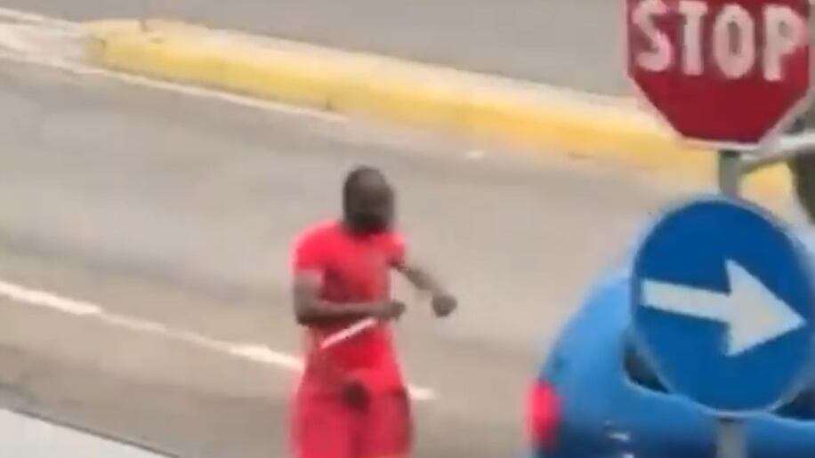 Mantova, ascia accorciata e coltello: nuovi indizi sul nigeriano