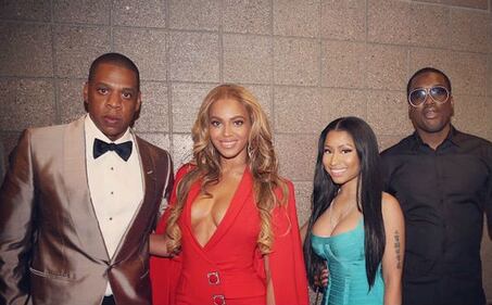 Beyoncé e Nicki Minaj insieme nel video di "Feeling Myself" 11