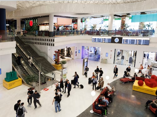 Design italiano, tre icone in mostra a Milano Linate