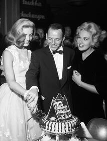 Lauren Bacall, una vita tra l'amore per il cinema e per Bogart 4