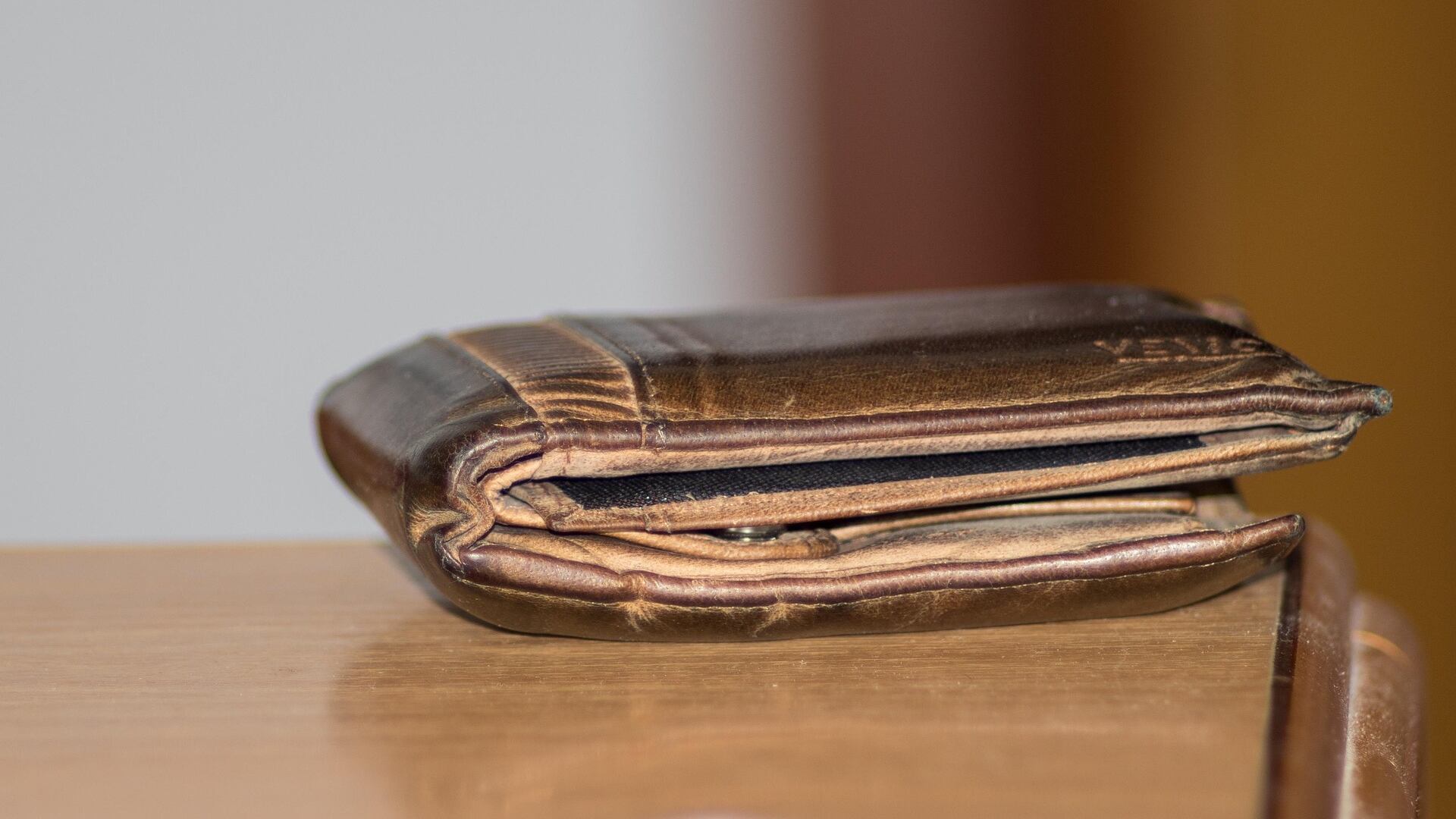 Naspi e Dis-Coll, a giugno ripartono i bonifici: date variabili e primi accrediti con possibili arretrati
